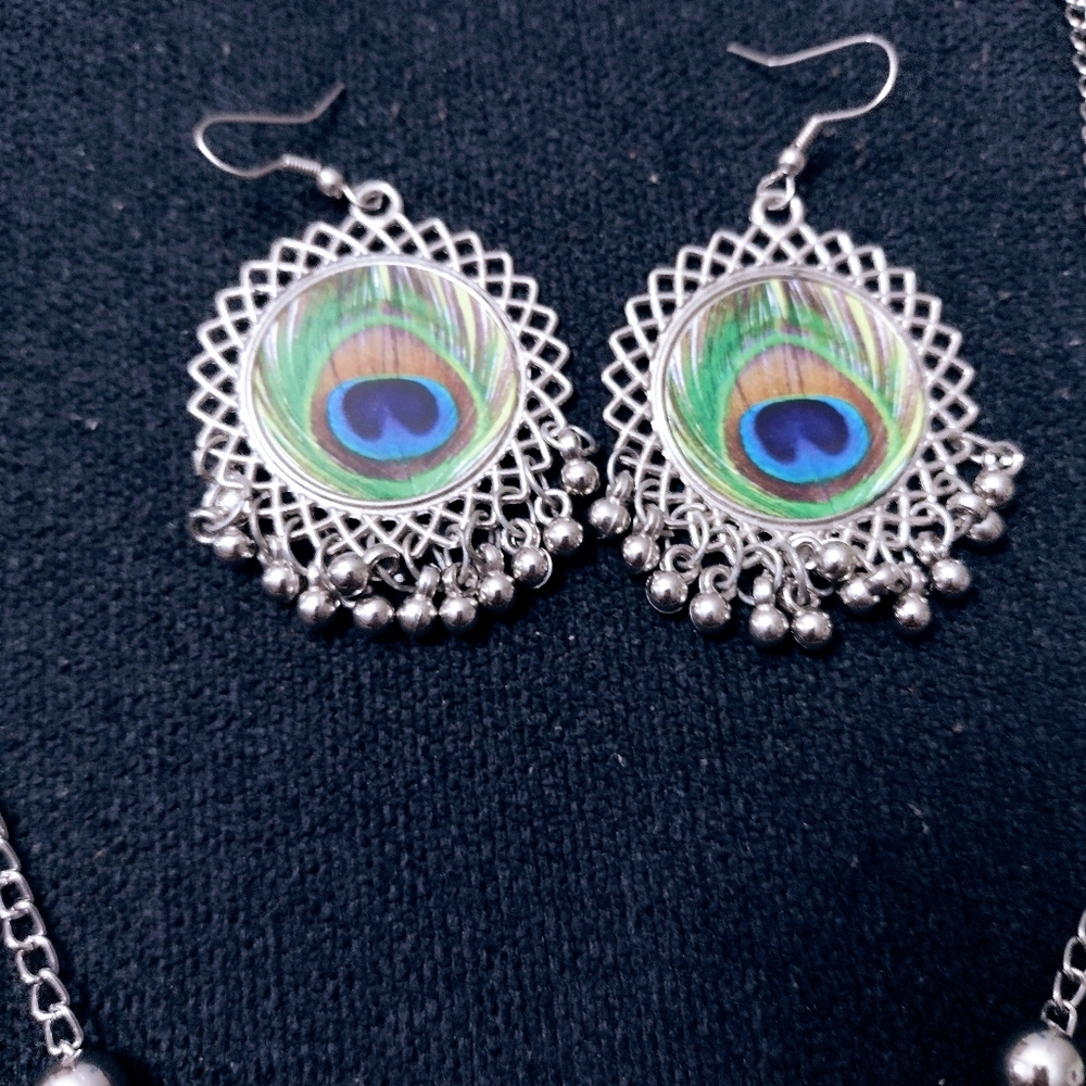 Necklace set - Picture 4 of 5